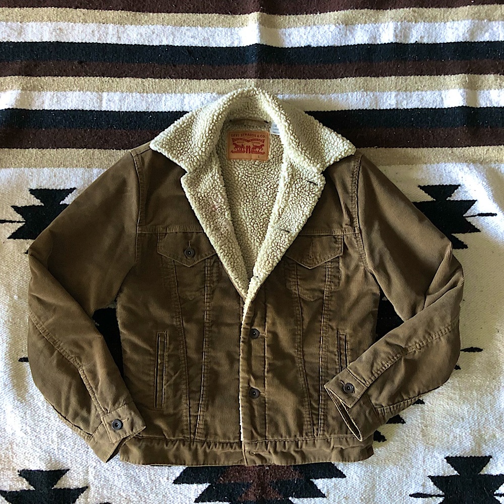 Men’s Sherpa lined Levi’s jacket